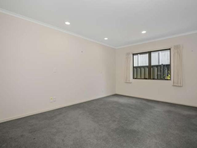 Apartment for sale in Papamoa, Tauranga City