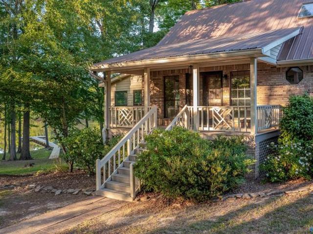 House for sale in Centre, Alabama