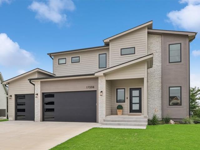 House for sale in Urbandale, Iowa