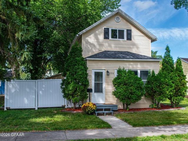 House for sale in Grand Forks, North Dakota