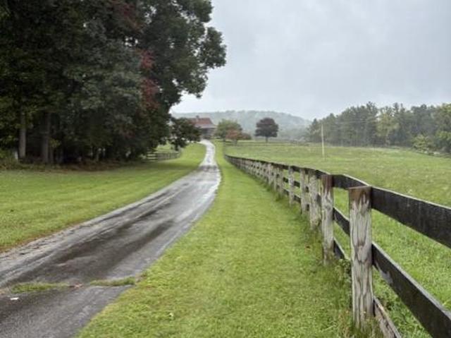 Farm for sale in Deep Run, Manchester