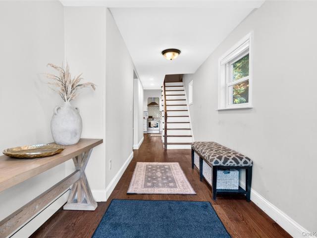 House for sale in Lake Mohegan, Town of Yorktown