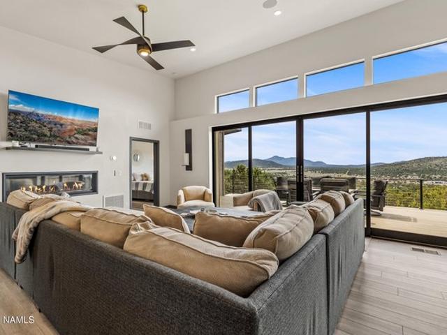 House for sale in Williams, Arizona