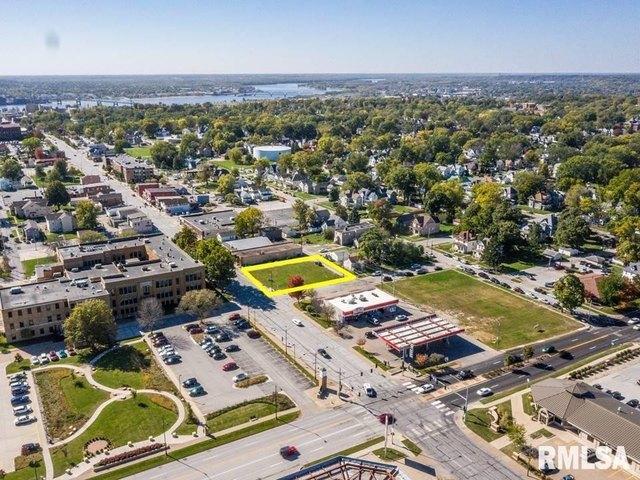 Land for sale in Davenport, Iowa