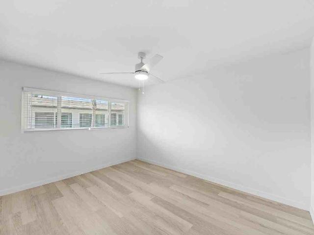 Apartment for rent in Long Beach, California