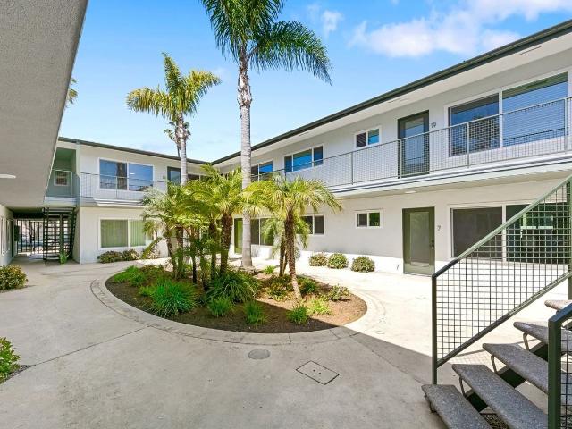 Apartment for rent in Long Beach, California