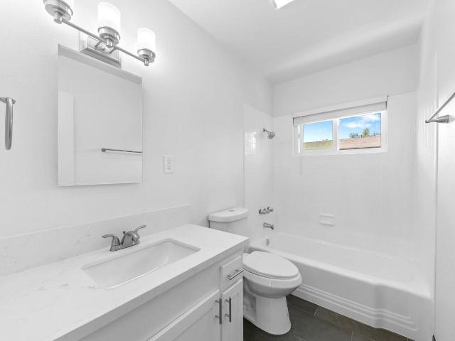 Apartment for rent in Long Beach, California