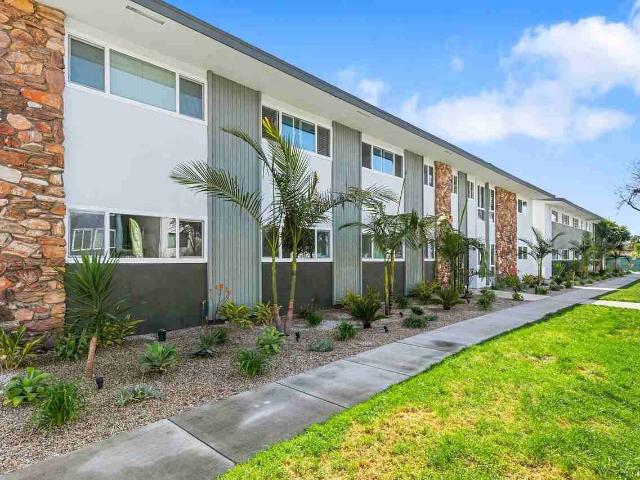Apartment for rent in Long Beach, California