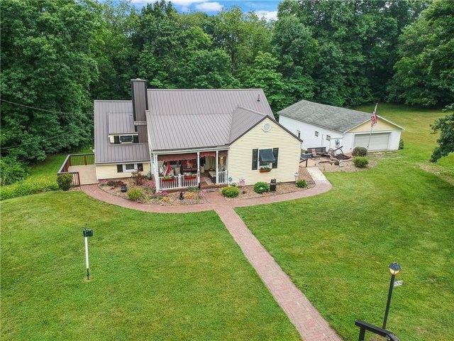 House for sale in Ellwood City, Pennsylvania