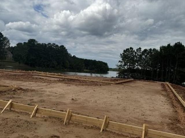 Land for sale in Hampton, Georgia