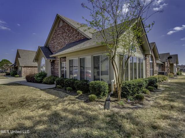 House for sale in Pearl, Mississippi
