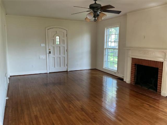 House for sale in Navarro, Texas