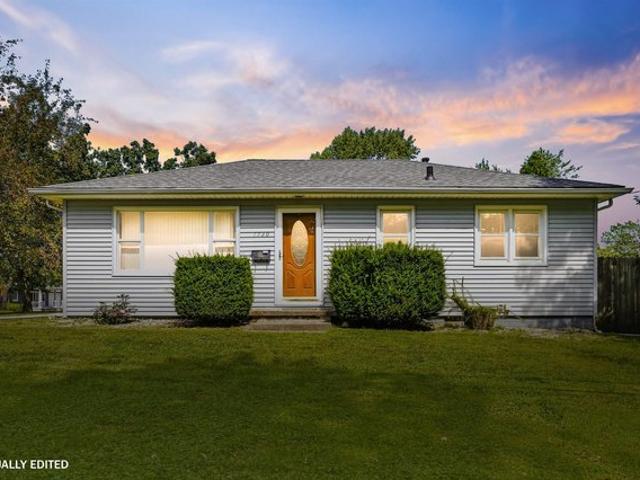 House for sale in Waterloo, Iowa