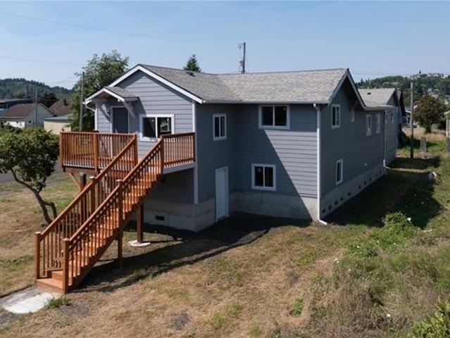 House for sale in Aberdeen, Washington