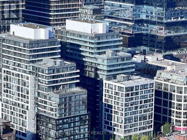 Condo for sale in Toronto Centre, Toronto