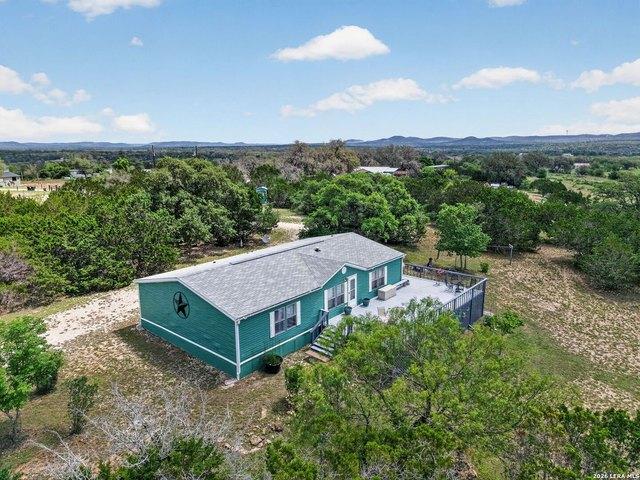 Farm for sale in Bandera, Bandera County