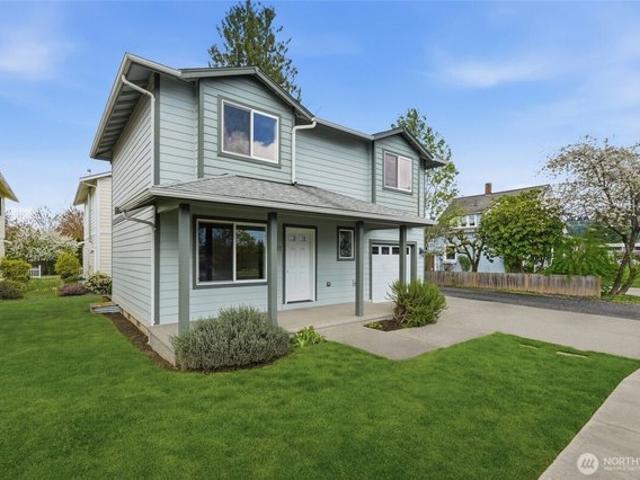 Condo for sale in Sumner, Washington