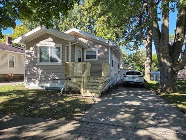 House for sale in Carrollton, Michigan