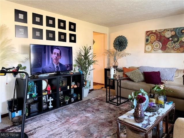 House for sale in Lorain, Lorain County