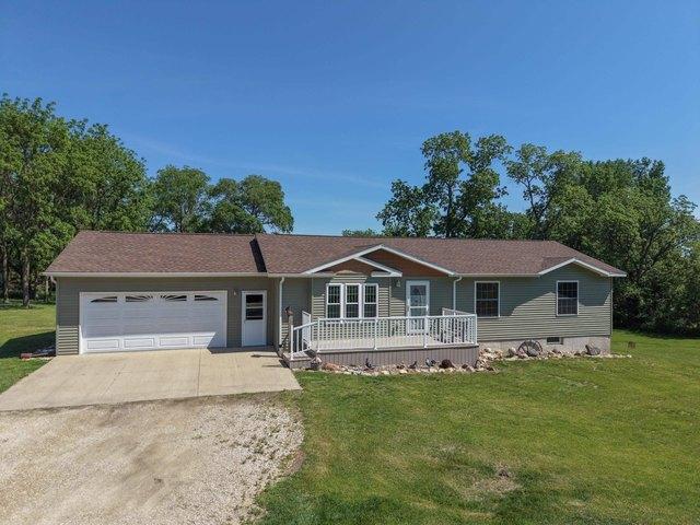 House for sale in Aplington, Iowa