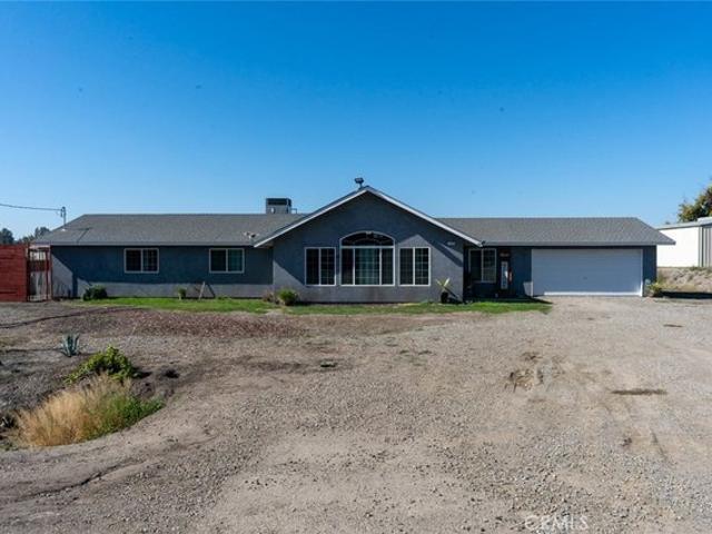 House for sale in Dos Palos, California