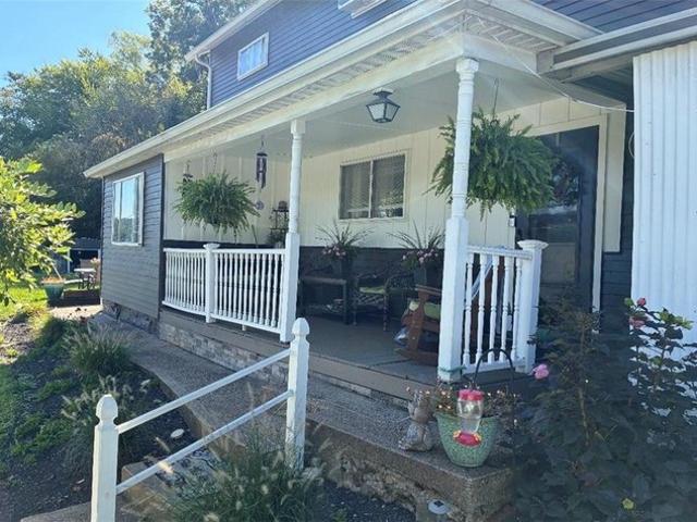 House for sale in Buena Vista, Pennsylvania