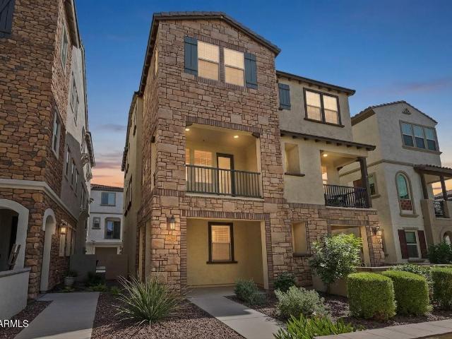 Townhouse for sale in Gilbert, Arizona