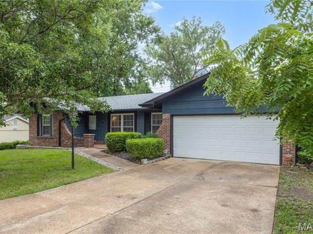 House for sale in Maryland Heights, Missouri