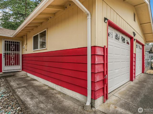 House for sale in Spanaway, Washington