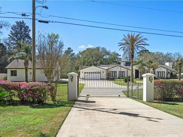 House for sale in Covington, St. Tammany Parish