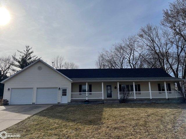 House for sale in Grinnell, Iowa