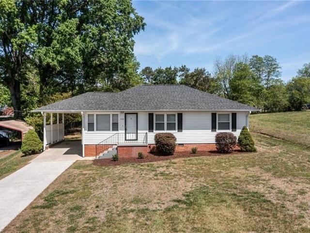 House for sale in Alamance, North Carolina