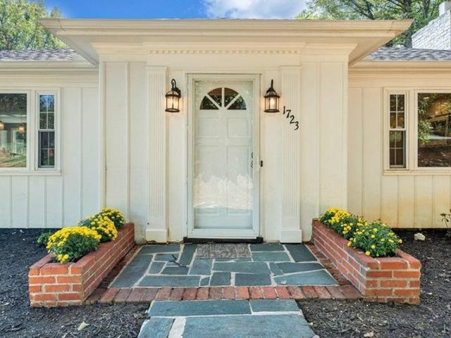 House for sale in Virginia