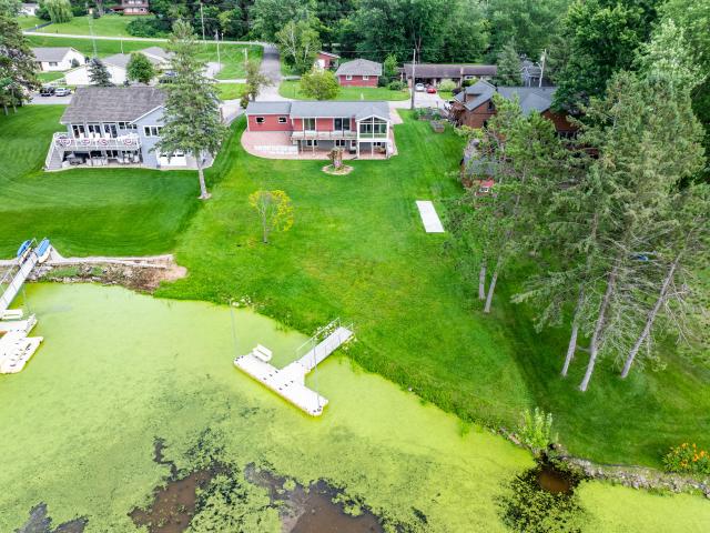 House for sale in Galesville