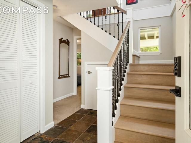 Townhouse for sale in Seattle