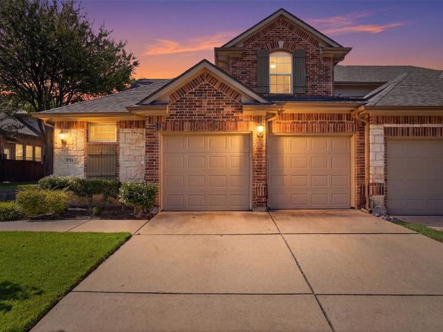 Townhouse for sale in Denton, Texas