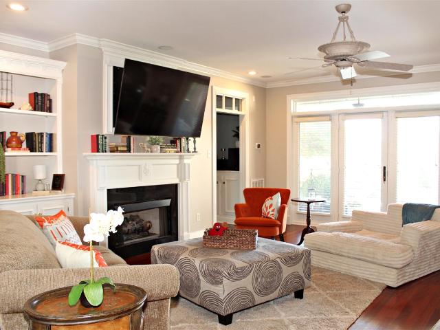 House for sale in Bowling Green, Warren County