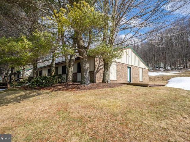 Condo for sale in Garrett, Maryland