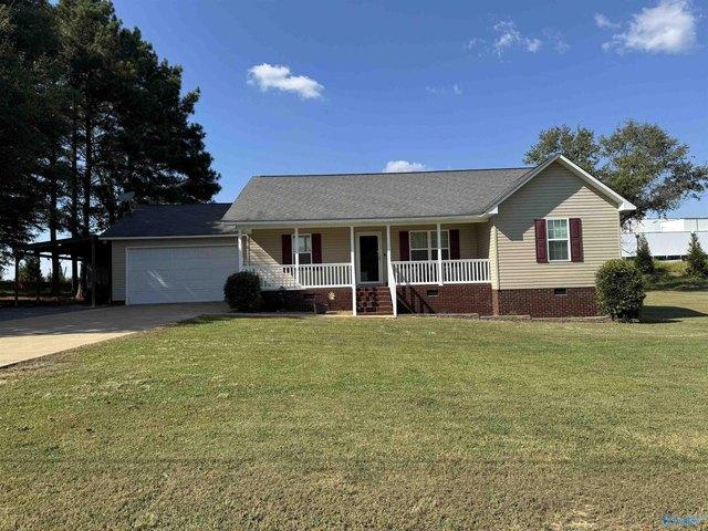 House for sale in Boaz, Alabama