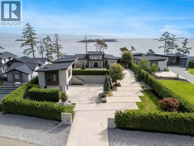 House for sale in British Columbia
