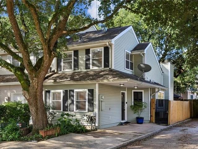 Townhouse for sale in Metairie, Louisiana