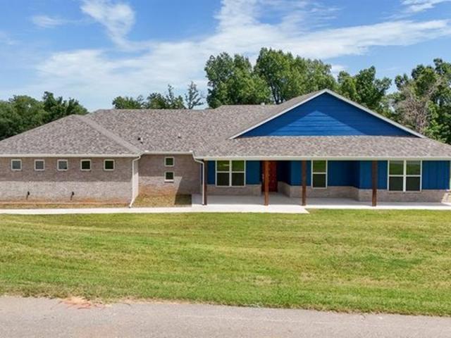 House for sale in Choctaw, Oklahoma