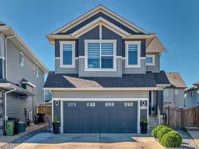 House for sale in Wedgewood, Alberta