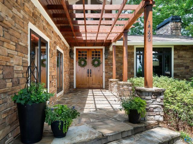 House for sale in Centre, Alabama