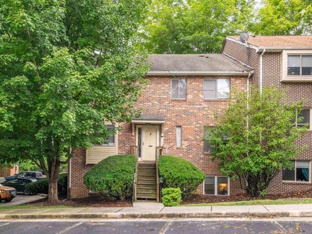 Condo for sale in Windsor Hills, Blacksburg