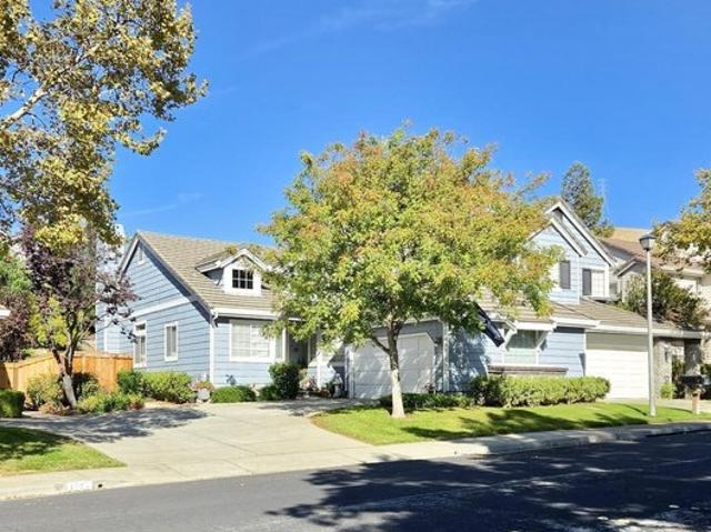 House for sale in Clayton, Contra Costa County