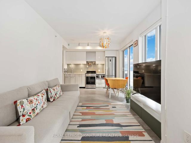 Condo for sale in Woburn, Ontario