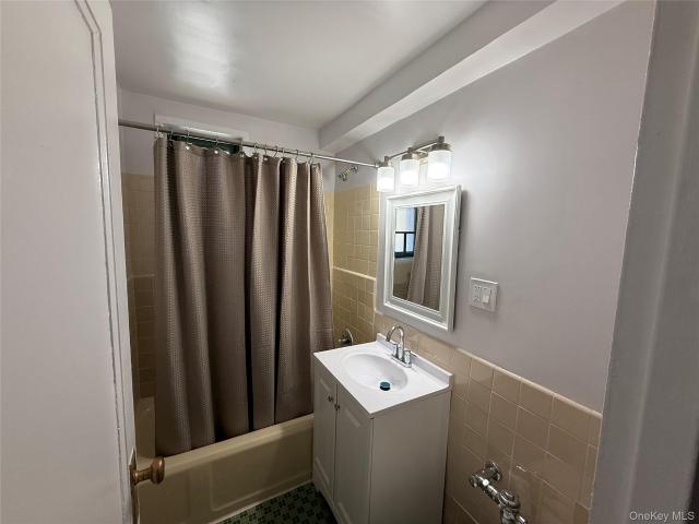 Condo for sale in The Bronx, Arverne