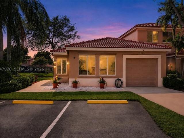 House for sale in Davie, Florida