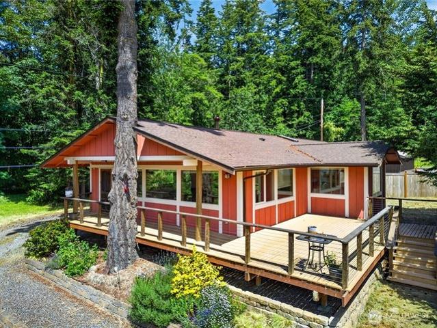 House for sale in La Conner, Washington